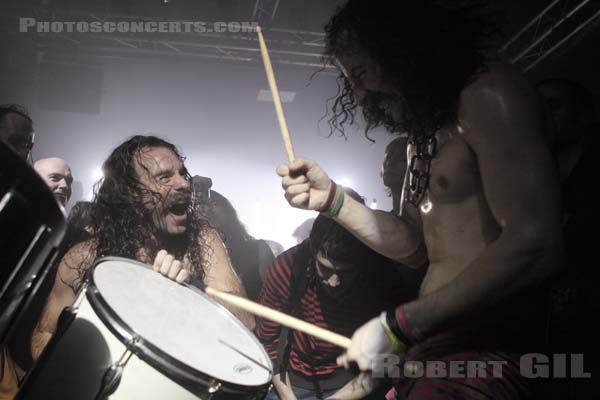 MONOTONIX - 2009-12-08 - PARIS - Point Ephemere - 